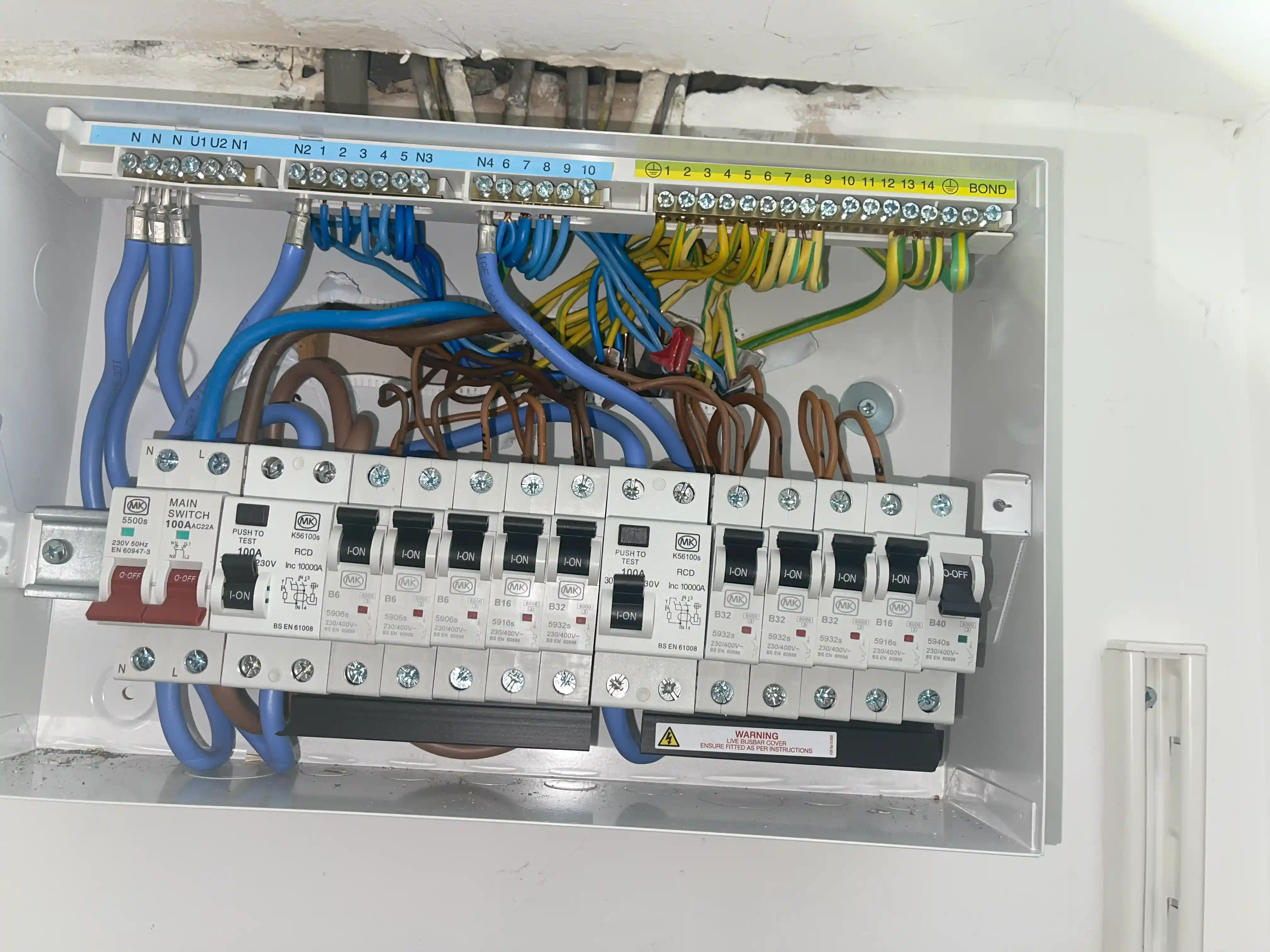 24 Hours Emergency Electrician near Hartfield